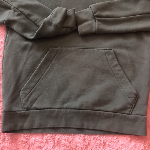 Adidas hoodie - Picture 5 of 7